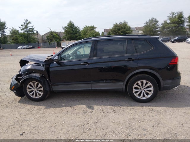 Aukcja sprzedaży 2018 Volkswagen Tiguan 2.0t S, vin: 3VV1B7AX2JM055875, numer aukcji: 45428999