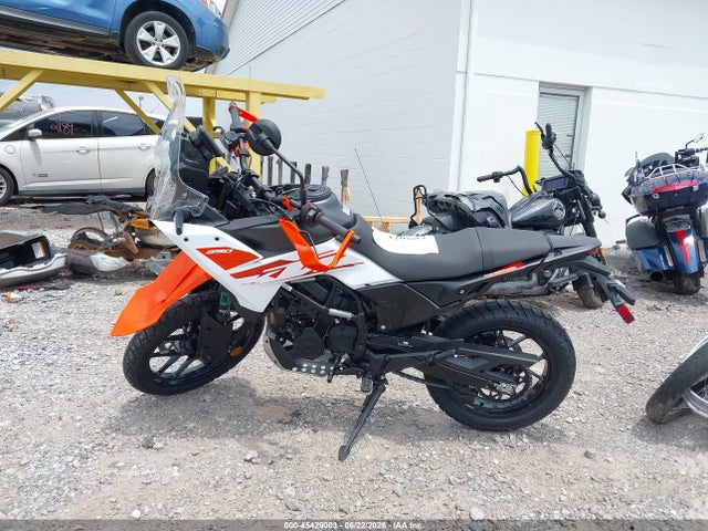 KTM 390 Adventure 2026 MD2JGJ409TN244943 Image 13