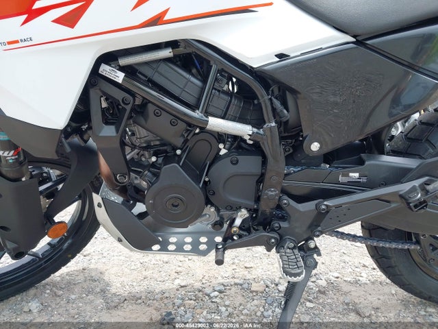 KTM 390 Adventure 2026 MD2JGJ409TN244943 Image 9