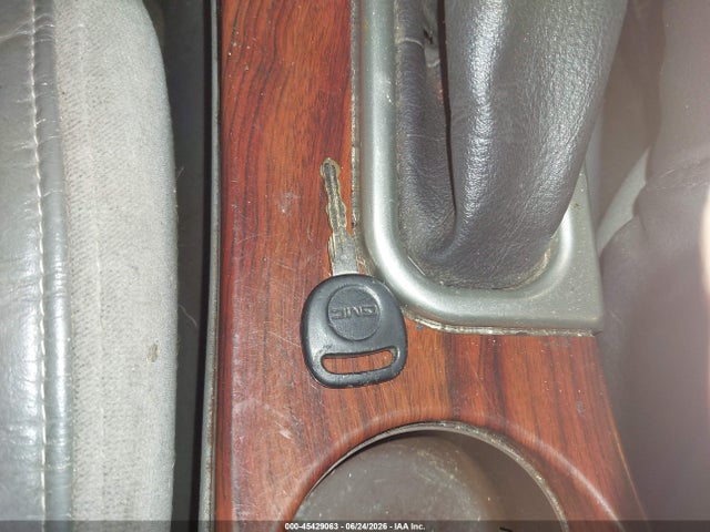 45429063 :رقم المزاد ، 1GKDT13S522369217 vin ، 2002 Gmc Envoy Slt مزاد بيع