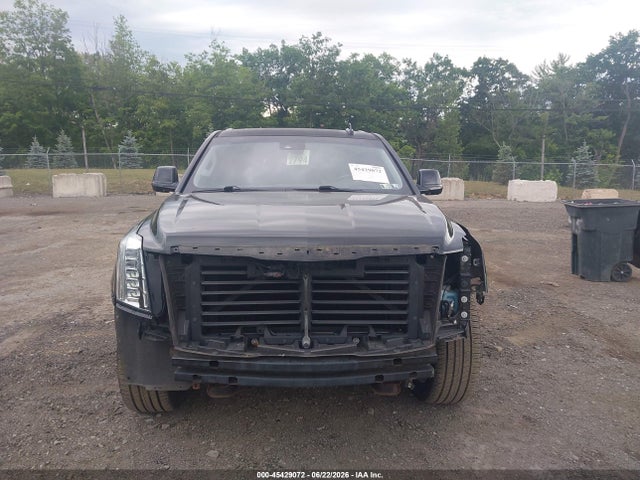 Продажа на аукционе авто 2017 Cadillac Escalade Luxury, vin: 1GYS4BKJ4HR192992, номер лота: 45429072
