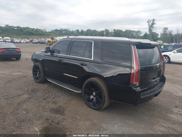 Продажа на аукционе авто 2017 Cadillac Escalade Luxury, vin: 1GYS4BKJ4HR192992, номер лота: 45429072