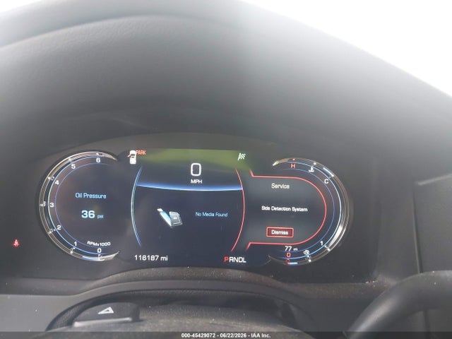 Продажа на аукционе авто 2017 Cadillac Escalade Luxury, vin: 1GYS4BKJ4HR192992, номер лота: 45429072