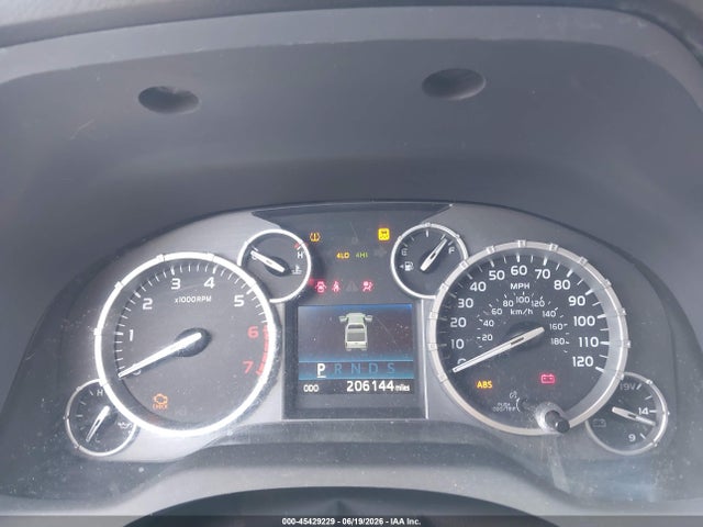 5TFUY5F15EX351508 Toyota Tundra Sr5 5.7l V8