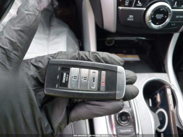 Продаж на аукціоні авто 2018 Acura Tlx Tech   A-spec Pkgs, vin: 19UUB3F66JA004317, номер лоту: 45429253