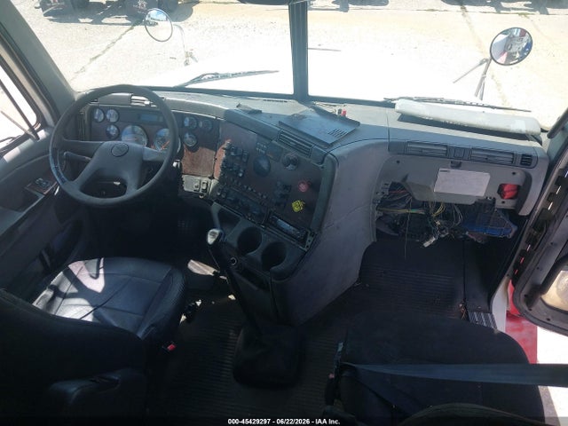 Продаж на аукціоні авто 2006 Freightliner Conventional St120, vin: 1FUJBBCK16LU41269, номер лоту: 45429297