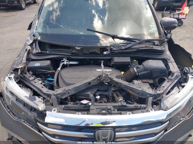 2017 Honda Pilot Touring მანქანა იყიდება აუქციონზე, vin: 5FNYF6H93HB043316, აუქციონის ნომერი: 45429336