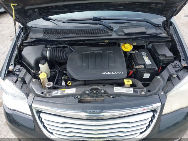 45429353 :رقم المزاد ، 2C4RC1BG8ER397405 vin ، 2014 Chrysler Town & Country Touring مزاد بيع