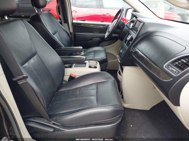 45429353 :رقم المزاد ، 2C4RC1BG8ER397405 vin ، 2014 Chrysler Town & Country Touring مزاد بيع