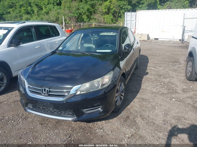 45429354 :رقم المزاد ، 1HGCR2F33FA233780 vin ، 2015 Honda Accord Lx مزاد بيع