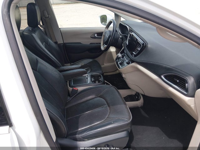 45429406 :رقم المزاد ، 2C4RC1GG0JR272272 vin ، 2018 Chrysler Pacifica Limited مزاد بيع