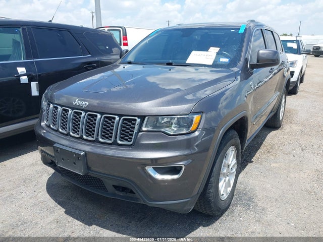 1C4RJFAG1KC772298 Jeep Grand Cherokee Laredo E 4x4