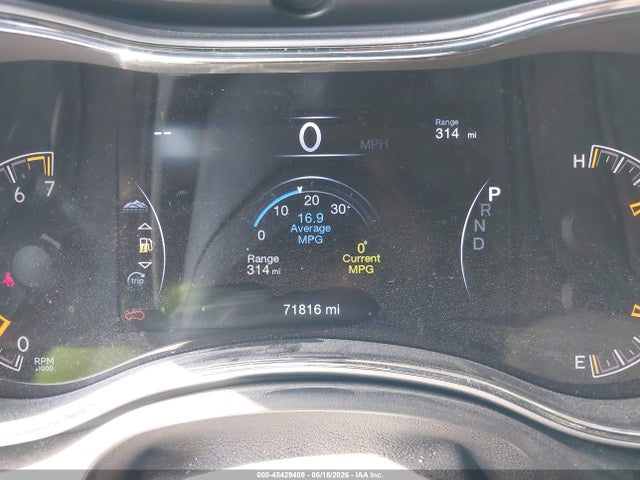 1C4RJFAG1KC772298 Jeep Grand Cherokee Laredo E 4x4