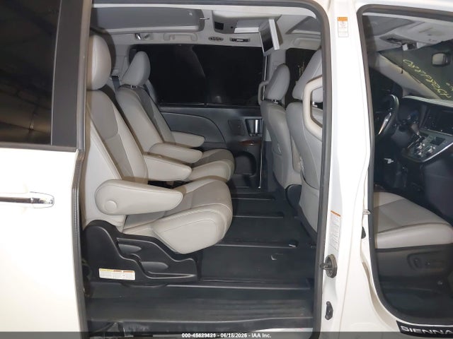 2017 Toyota Sienna Limited Premium 7 Passenger მანქანა იყიდება აუქციონზე, vin: 5TDDZ3DC4HS147699, აუქციონის ნომერი: 45429421