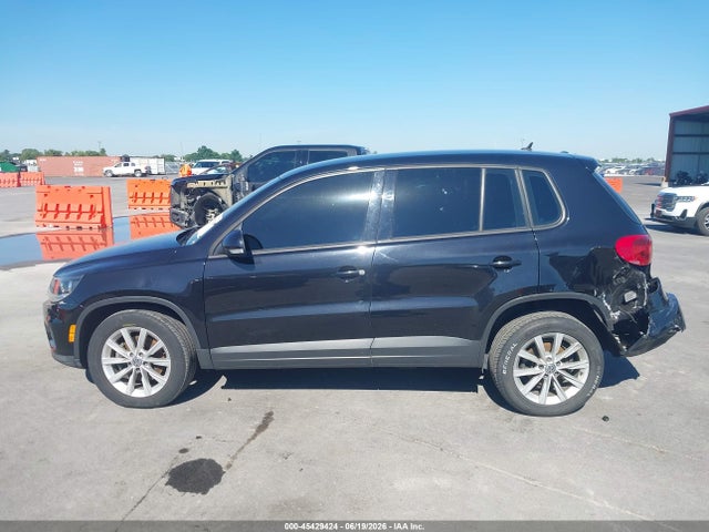 2017 Volkswagen Tiguan 2.0t/2.0t S მანქანა იყიდება აუქციონზე, vin: WVGBV7AX9HK053404, აუქციონის ნომერი: 45429424