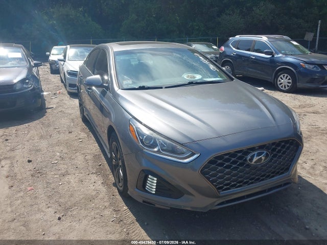 Продажа на аукционе авто 2018 Hyundai Sonata Sport, vin: 5NPE34AF2JH698588, номер лота: 45429430
