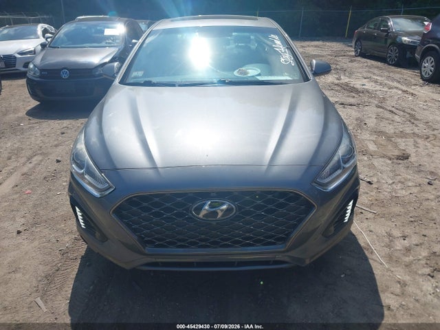 Продажа на аукционе авто 2018 Hyundai Sonata Sport, vin: 5NPE34AF2JH698588, номер лота: 45429430