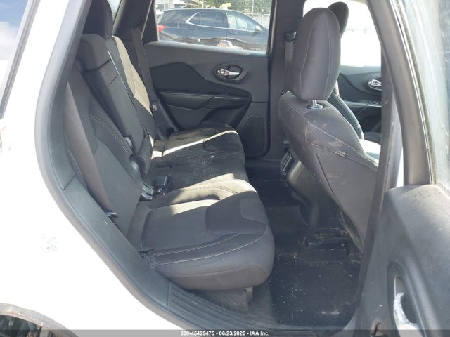 Jeep Cherokee Latitude 2015 1C4PJMCS1FW702947 Image 8