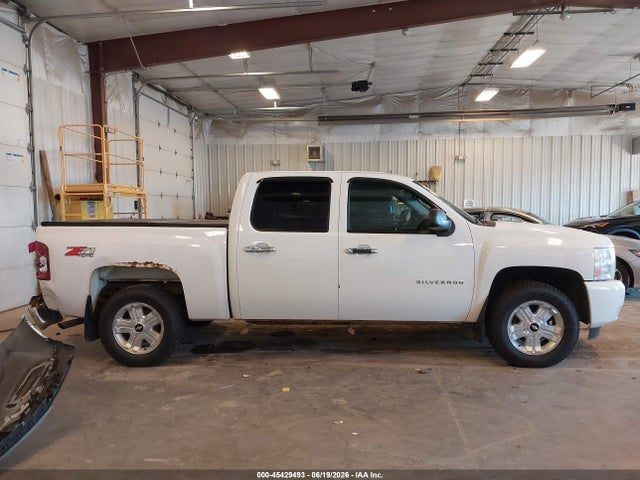 Продаж на аукціоні авто 2011 Chevrolet Silverado 1500 Lt, vin: 3GCPKSE36BG278178, номер лоту: 45429493
