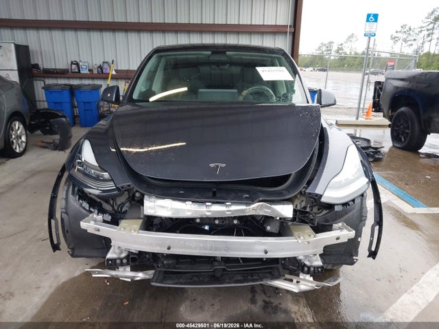 45429501 :رقم المزاد ، 7SAYGAEE2PF613292 vin ، 2023 Tesla Model Y Awd/long Range Dual Motor All-wheel Drive مزاد بيع