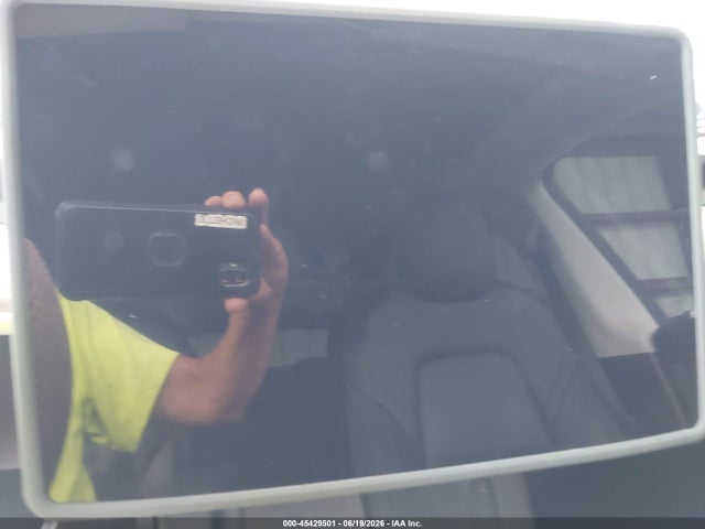 45429501 :رقم المزاد ، 7SAYGAEE2PF613292 vin ، 2023 Tesla Model Y Awd/long Range Dual Motor All-wheel Drive مزاد بيع