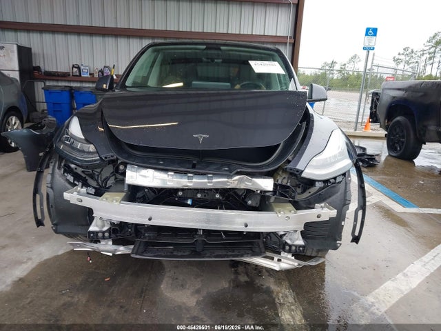 45429501 :رقم المزاد ، 7SAYGAEE2PF613292 vin ، 2023 Tesla Model Y Awd/long Range Dual Motor All-wheel Drive مزاد بيع