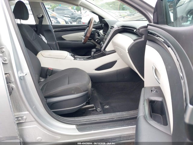 Продажа на аукционе авто 2022 Hyundai Tucson Se, vin: 5NMJACAE3NH088904, номер лота: 45429504