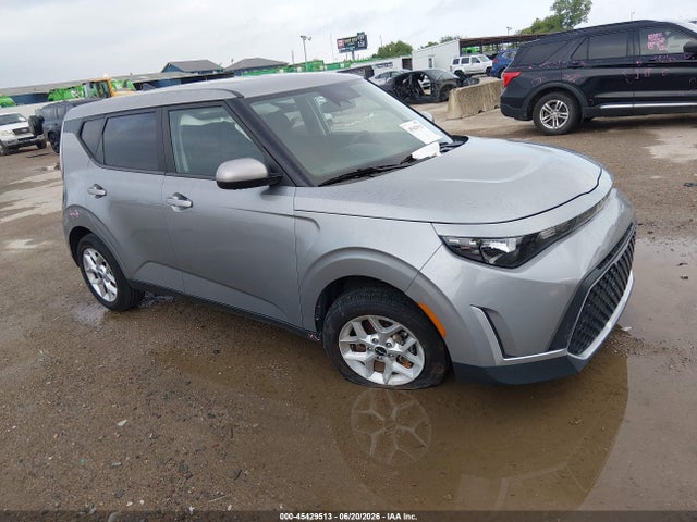 2023 Kia Soul Lx მანქანა იყიდება აუქციონზე, vin: KNDJ23AU5P7876081, აუქციონის ნომერი: 45429513
