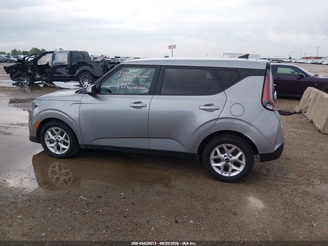 2023 Kia Soul Lx მანქანა იყიდება აუქციონზე, vin: KNDJ23AU5P7876081, აუქციონის ნომერი: 45429513