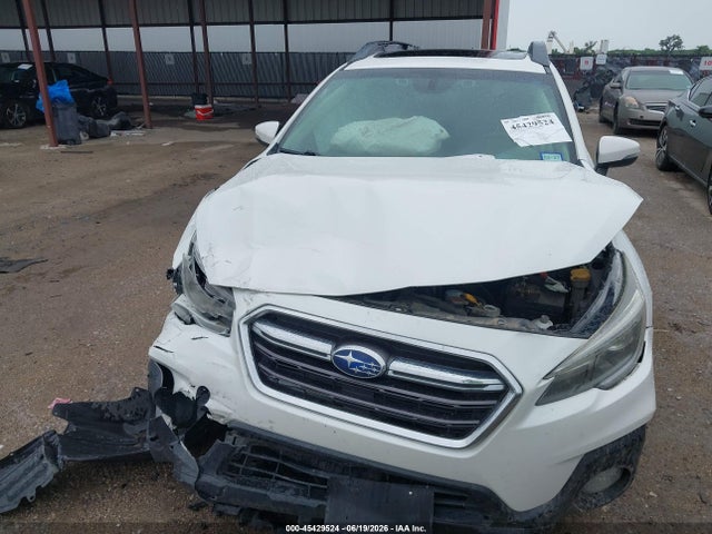 Продаж на аукціоні авто 2018 Subaru Outback 2.5i Limited, vin: 4S4BSANC5J3334953, номер лоту: 45429524