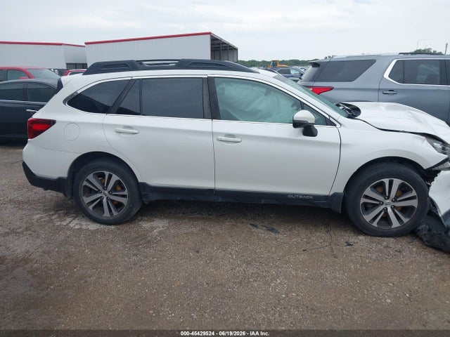 Продаж на аукціоні авто 2018 Subaru Outback 2.5i Limited, vin: 4S4BSANC5J3334953, номер лоту: 45429524