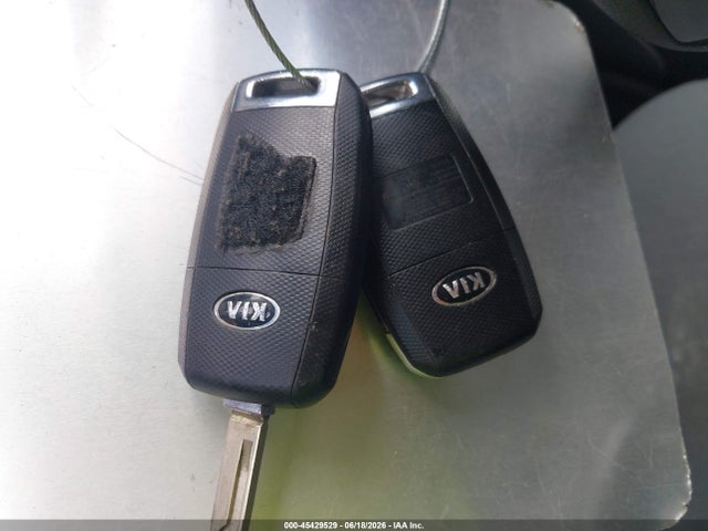 KIA Sorento 2.4l Lx 2016 5XYPG4A37GG176428 Image 11