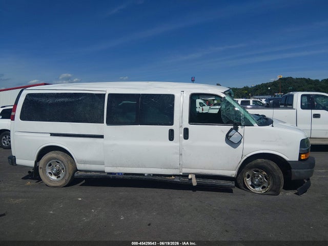 Продаж на аукціоні авто 2019 Chevrolet Express 3500 Lt, vin: 1GAZGPFG9K1279289, номер лоту: 45429543