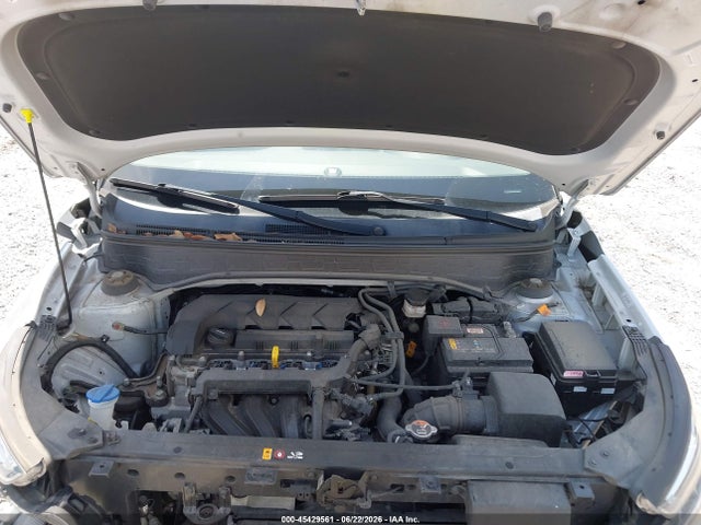 Hyundai Venue Se 2022 KMHRB8A3XNU153893 Image 10