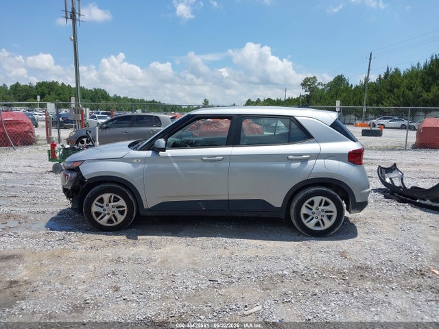 Hyundai Venue Se 2022 KMHRB8A3XNU153893 Image 15