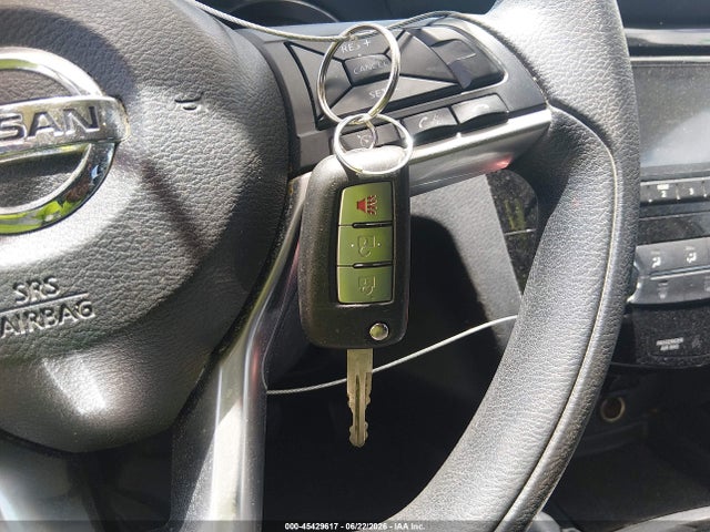 Nissan ROGUE S 2017 5N1AT2MT4HC888446 Image 11