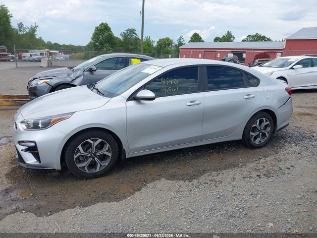 Продаж на аукціоні авто 2021 Kia Forte Lxs, vin: 3KPF24AD5ME275728, номер лоту: 45429621