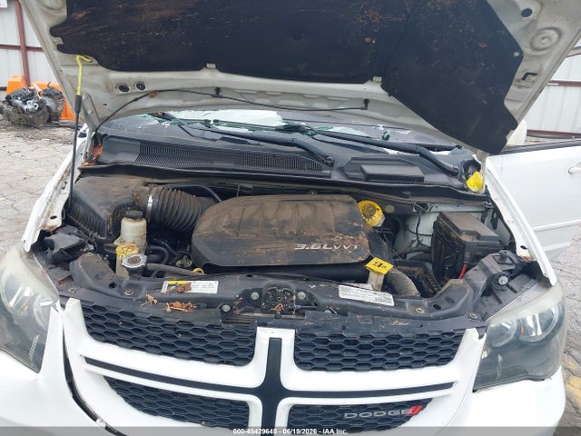 Продажа на аукционе авто 2016 Dodge Grand Caravan R/t, vin: 2C4RDGEG2GR275220, номер лота: 45429645
