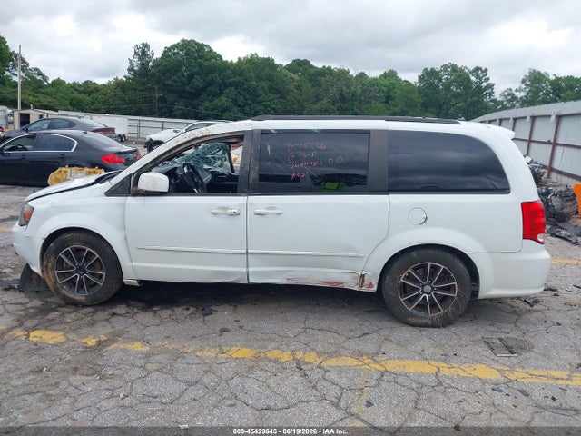 Продажа на аукционе авто 2016 Dodge Grand Caravan R/t, vin: 2C4RDGEG2GR275220, номер лота: 45429645