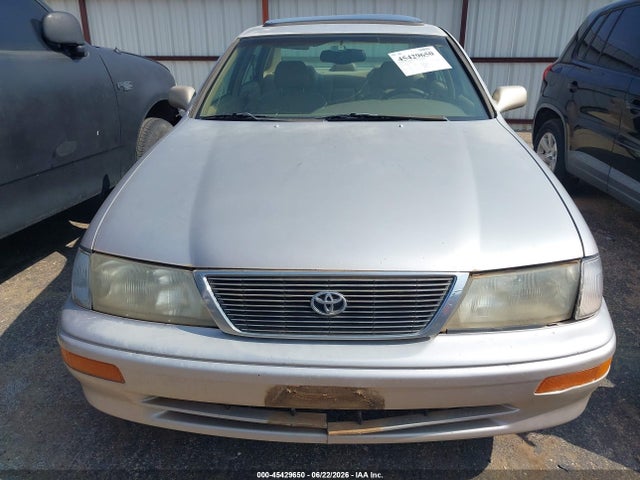 1997 Toyota Avalon Xls მანქანა იყიდება აუქციონზე, vin: 4T1BF12B7VU170945, აუქციონის ნომერი: 45429650