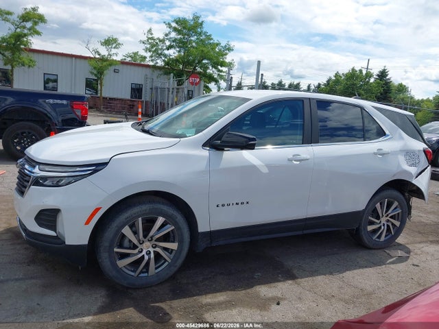 45429686 :رقم المزاد ، 3GNAXUEV0NL299521 vin ، 2022 Chevrolet Equinox Awd Lt مزاد بيع