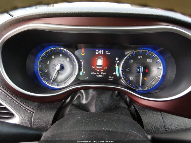 45429697 :رقم المزاد ، 2C4RC1GG4LR163140 vin ، 2020 Chrysler Pacifica Limited مزاد بيع