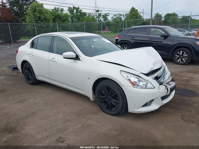 45429701 :رقم المزاد ، JN1CV6AR6FM521873 vin ، 2015 Infiniti Q40 مزاد بيع