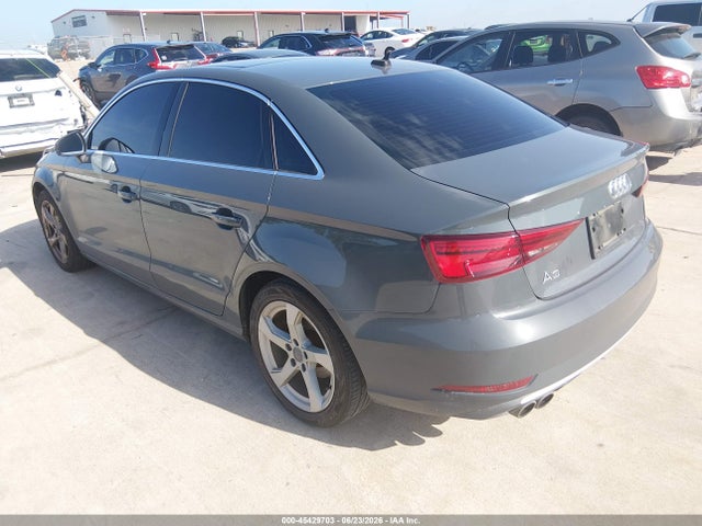 WAUAUGFF6K1015447 Audi A3 40 Premium