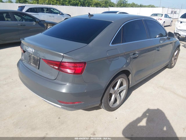 WAUAUGFF6K1015447 Audi A3 40 Premium