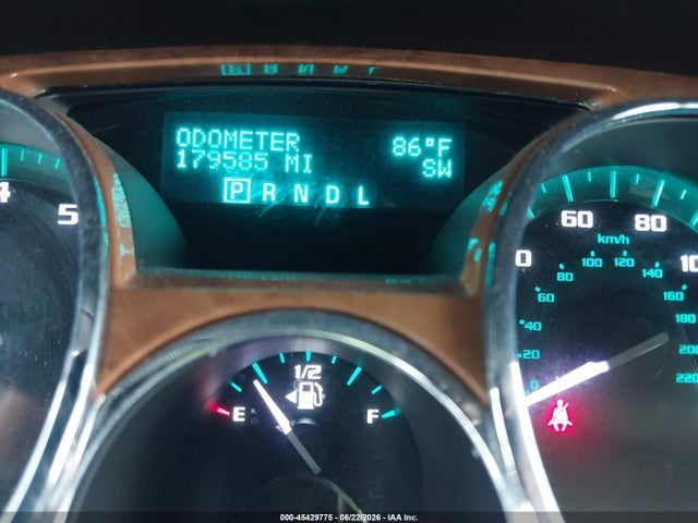 45429775 :رقم المزاد ، 5GAKRCED2BJ213008 vin ، 2011 Buick Enclave 2xl مزاد بيع