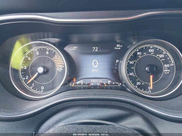 45429819 :رقم المزاد ، 1C4PJMMX3MD117936 vin ، 2021 Jeep Cherokee 80th Anniversary 4x4 مزاد بيع