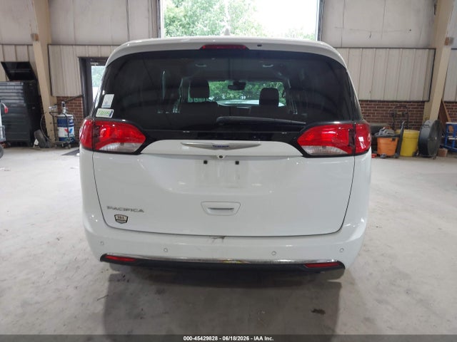 Aukcja sprzedaży 2020 Chrysler Pacifica Touring L Plus, vin: 2C4RC1EGXLR230603, numer aukcji: 45429828