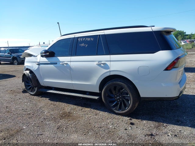 Продажа на аукционе авто 2025 Lincoln Navigator Reserve, vin: 5LMJJ2LGXSEL01265, номер лота: 45429833