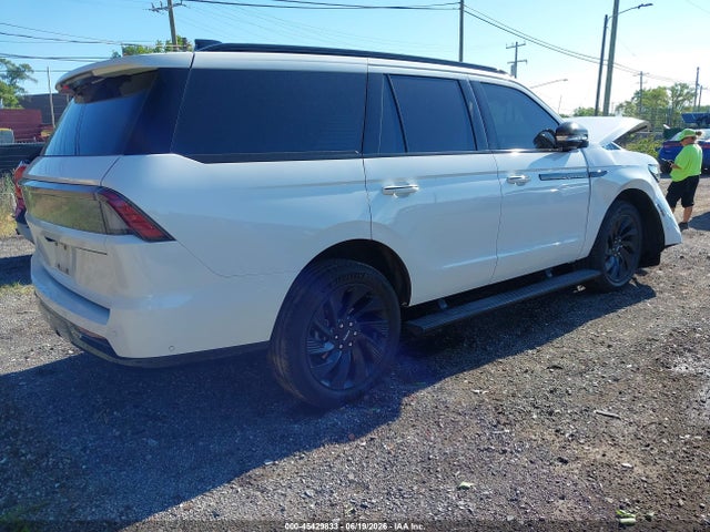 Продажа на аукционе авто 2025 Lincoln Navigator Reserve, vin: 5LMJJ2LGXSEL01265, номер лота: 45429833